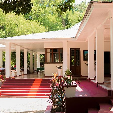 Le Grand Hotel Beck Cap-Haïtien 外观 照片