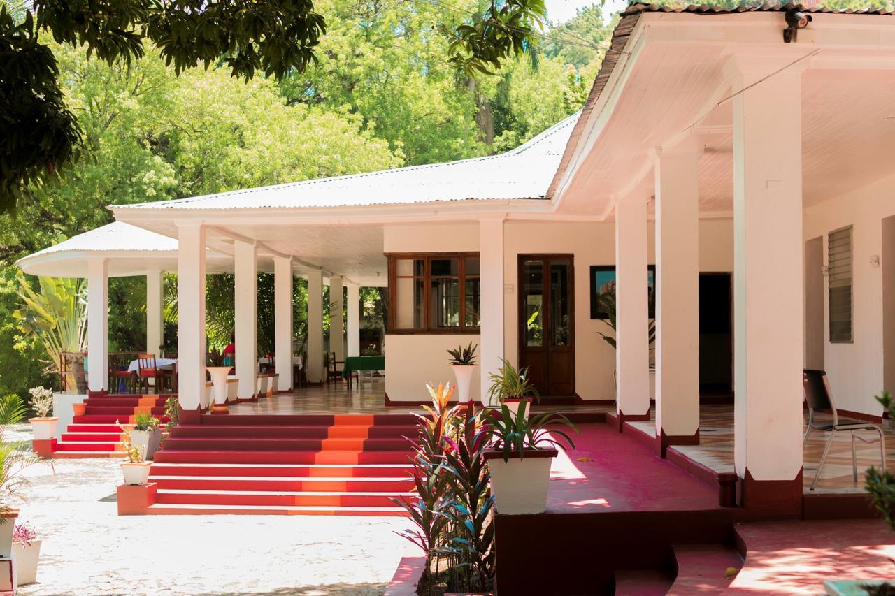 Le Grand Hotel Beck Cap-Haïtien 外观 照片
